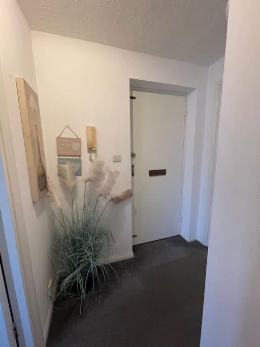 Appartamento Private Close To Train Station Londra